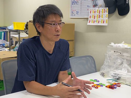 外部資源を活用して自社ブランドを確立